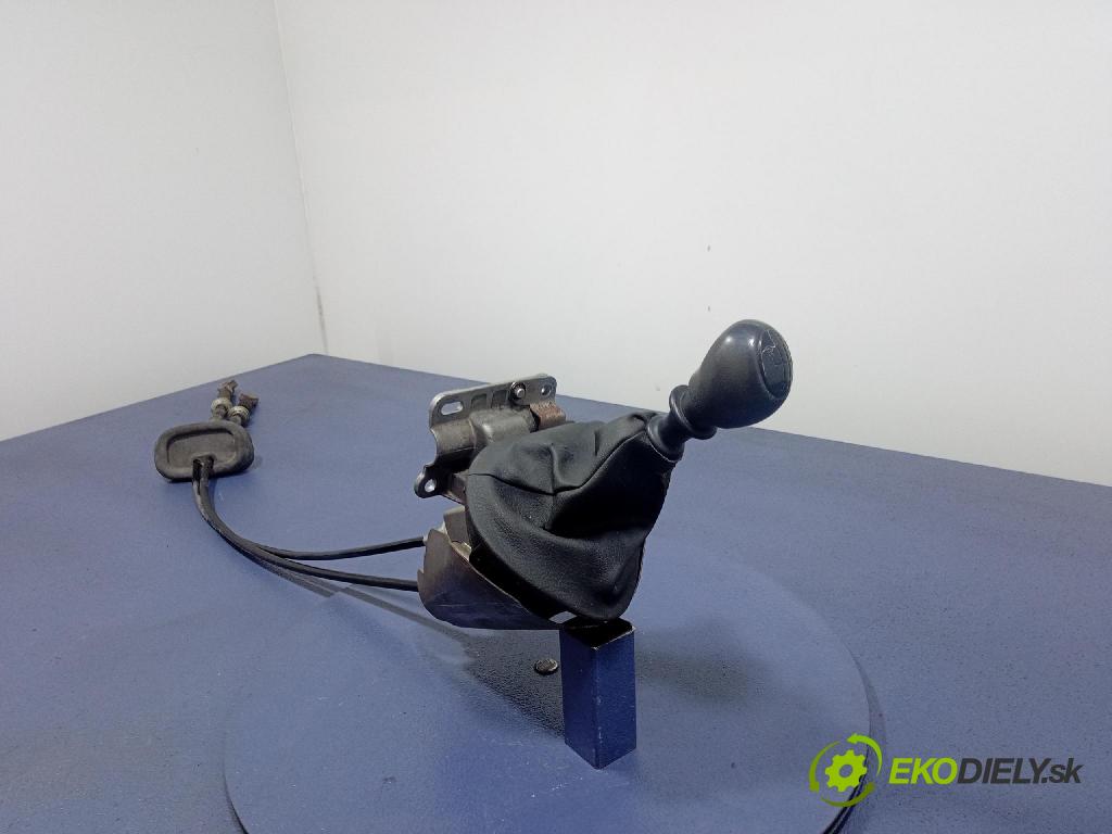 Opel Vivaro 2004 kulisa Změny Ozubené kola: