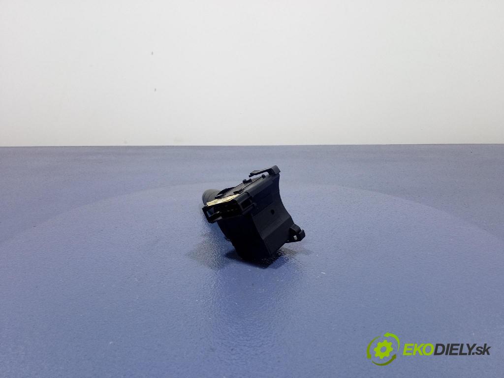 Opel Vivaro 2004 Řazení 7700312985