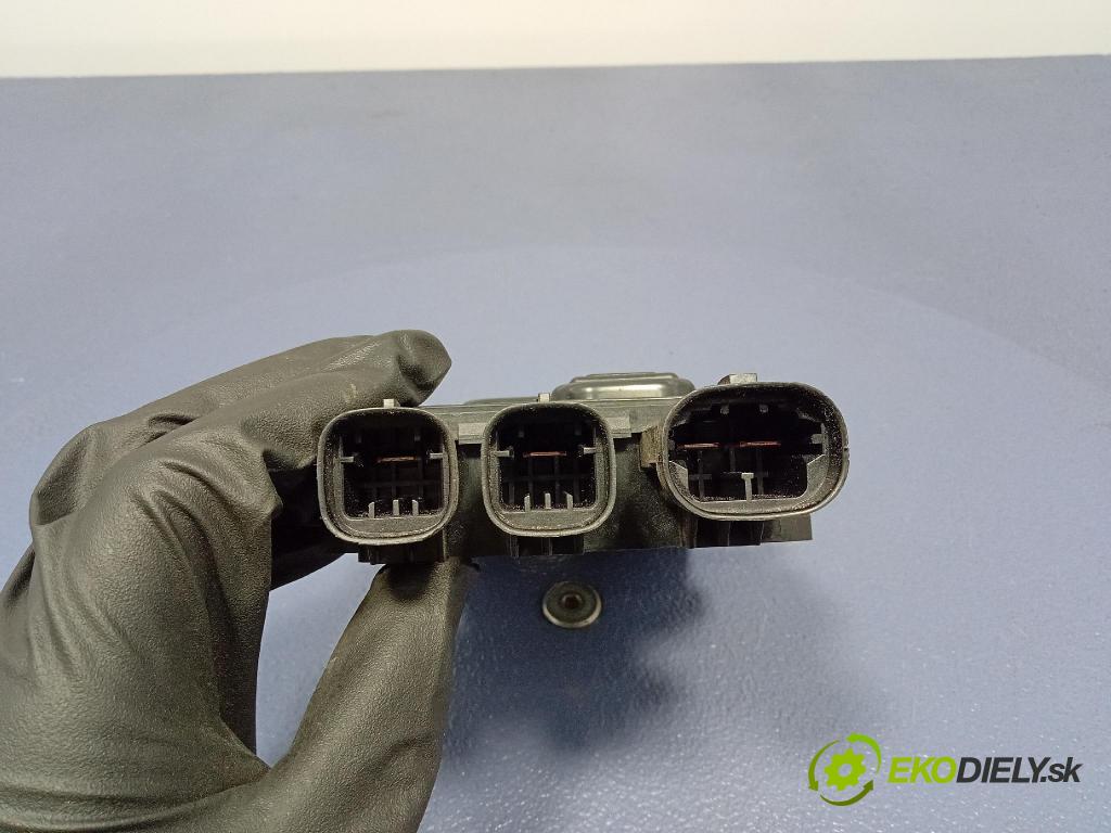 Renault Scenic 2009 řídící jednotka 243800007R