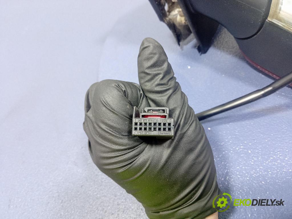 Vw Golf 2003 zpětné zrcátko Vlevo, odjet: