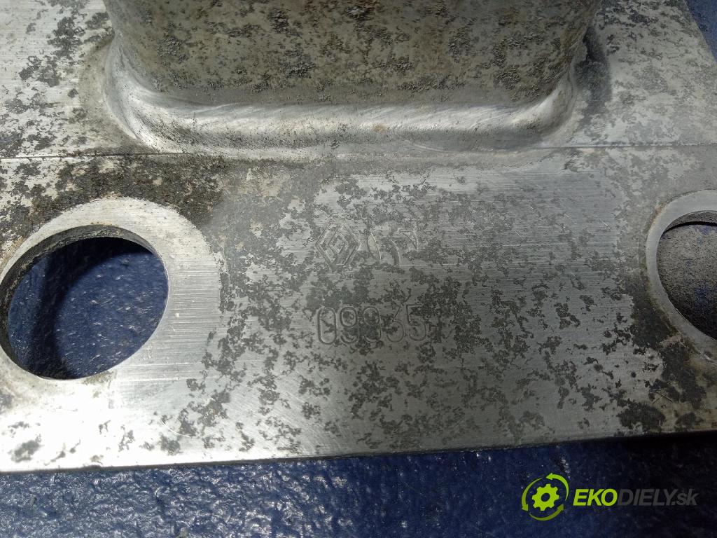 Renault Scenic 2009 výztuha narazník před 752100015R