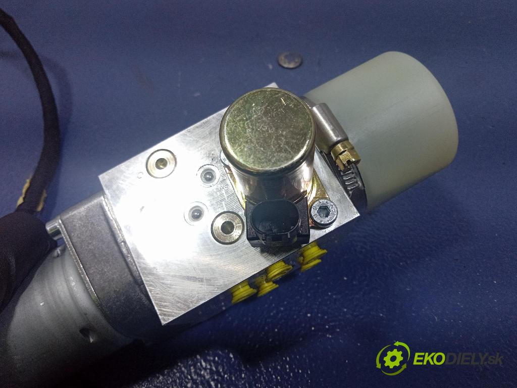 Peugeot 206 2006 čerpadlo Hydraulické 9639025080