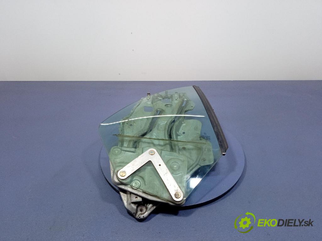 Peugeot 206 2006 mechanismus stahování Sklenka: Zad: v pravo: 9636597280