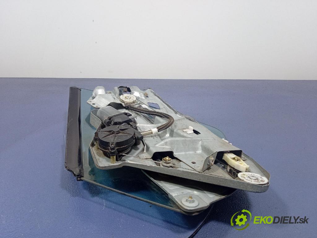 Peugeot 206 2006 mechanismus stahování Sklenka: Zad: v pravo: 9636597280