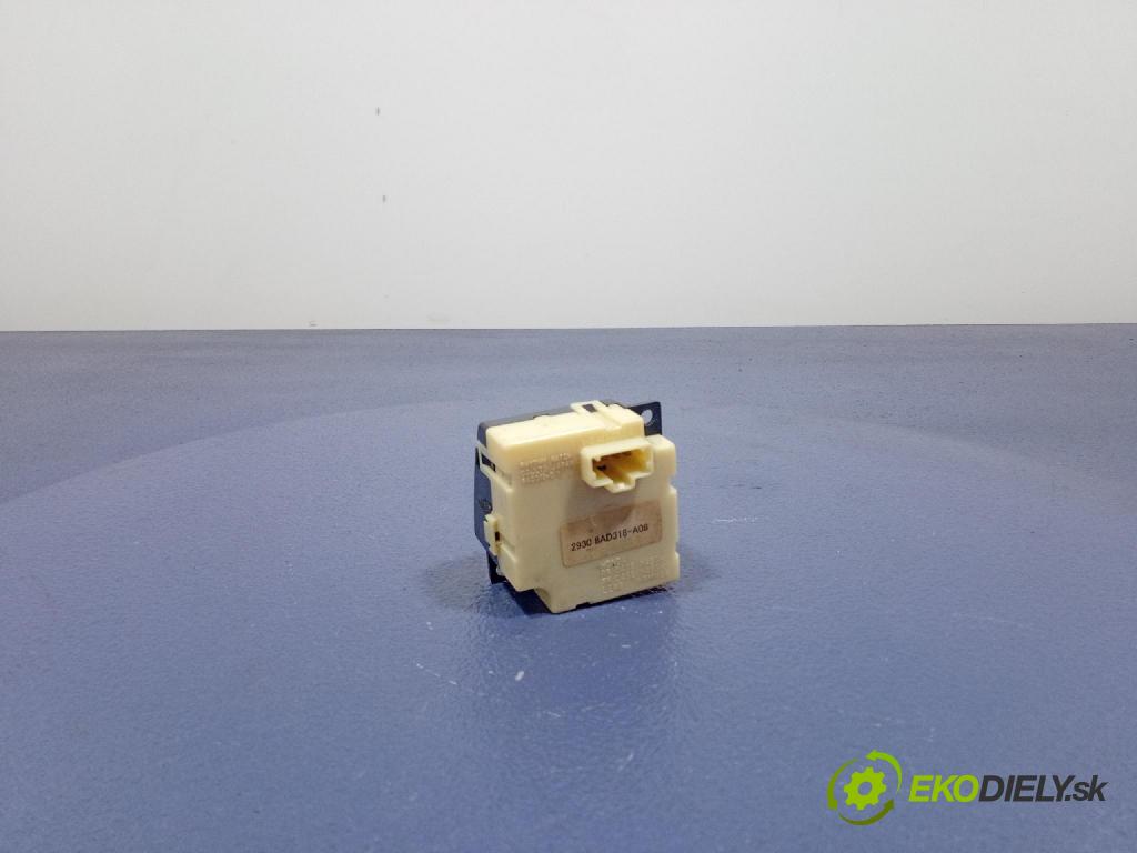 Honda Cr-v 2001 Hodinky 8AD318-01