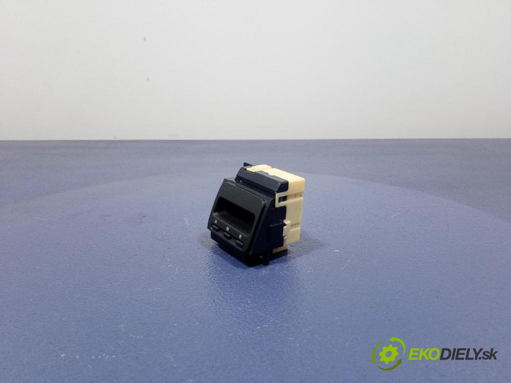 Honda Cr-v 2001 Hodinky 8AD318-01