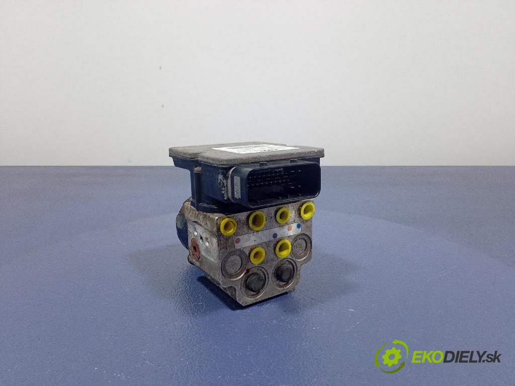 Opel Vivaro 2004 čerpadlo ABS x 8200184211