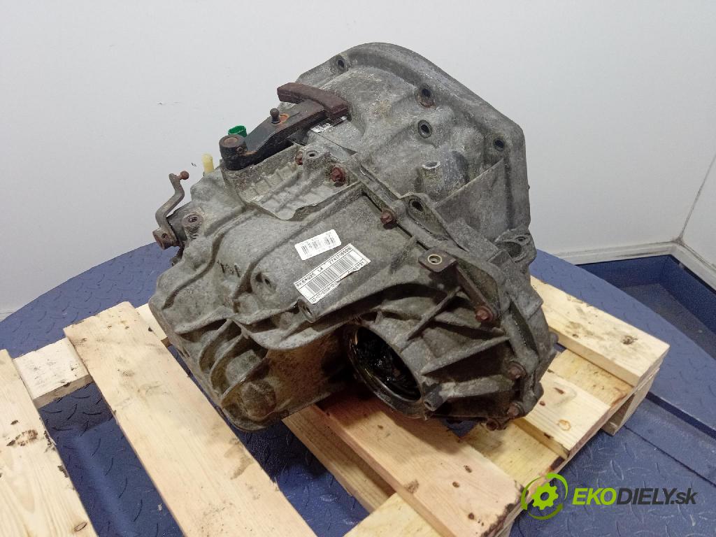 Opel Vivaro 2004 převodovka Ozubené kola: Manualna PK6 025