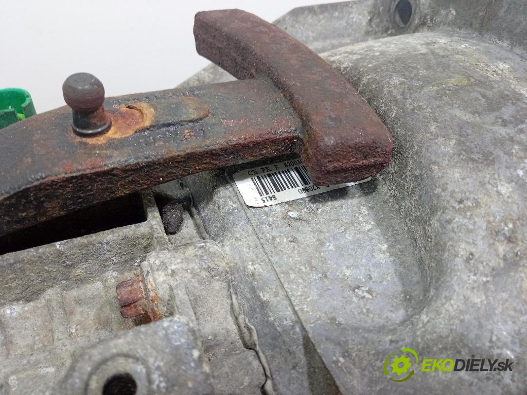 Opel Vivaro 2004 převodovka Ozubené kola: Manualna PK6 025