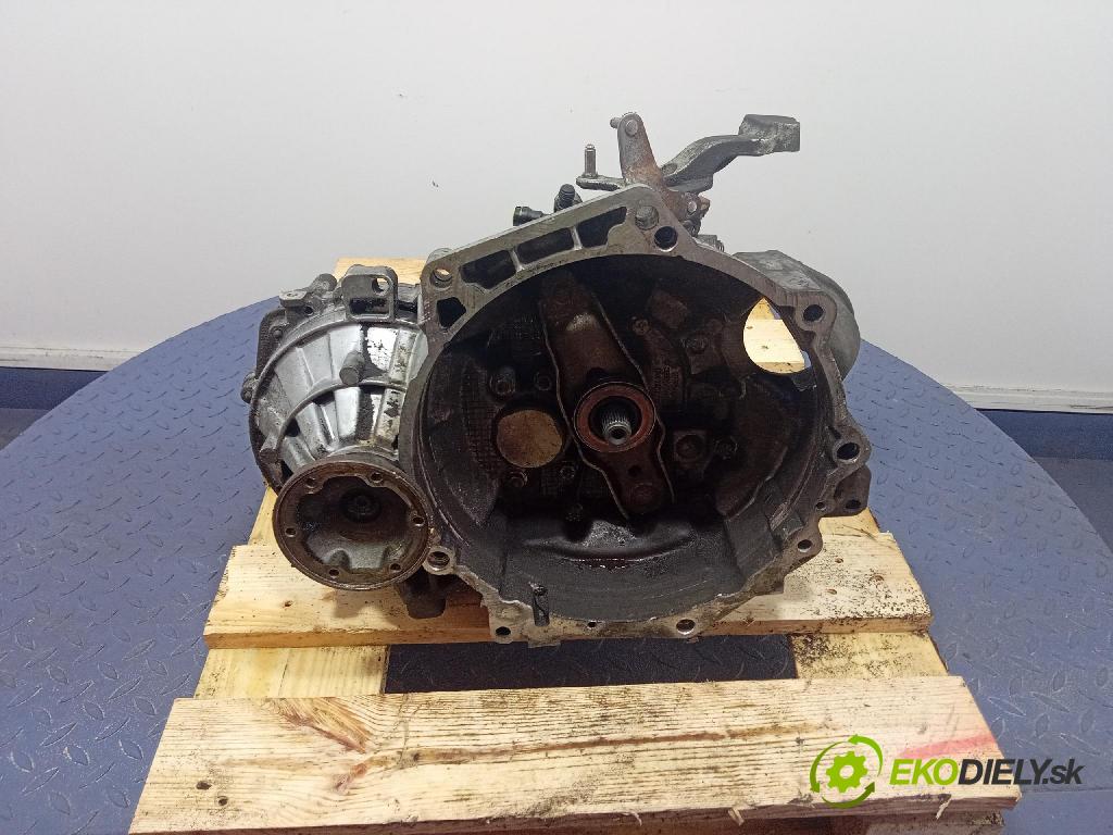 Vw Golf 2003 převodovka Ozubené kola: Manualna GQQ