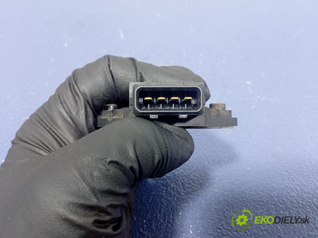 Volkswagen Golf 1998 cívka Zapalování: 4D0905351