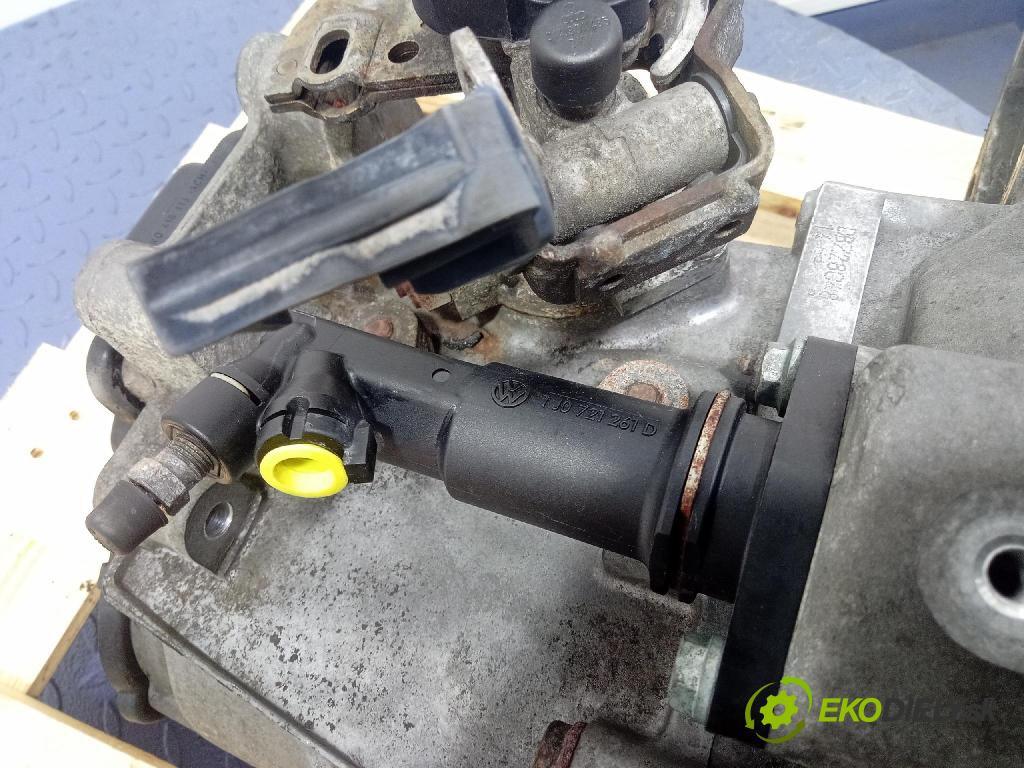 Volkswagen Golf 1998 převodovka Ozubené kola: Manualna DBZ