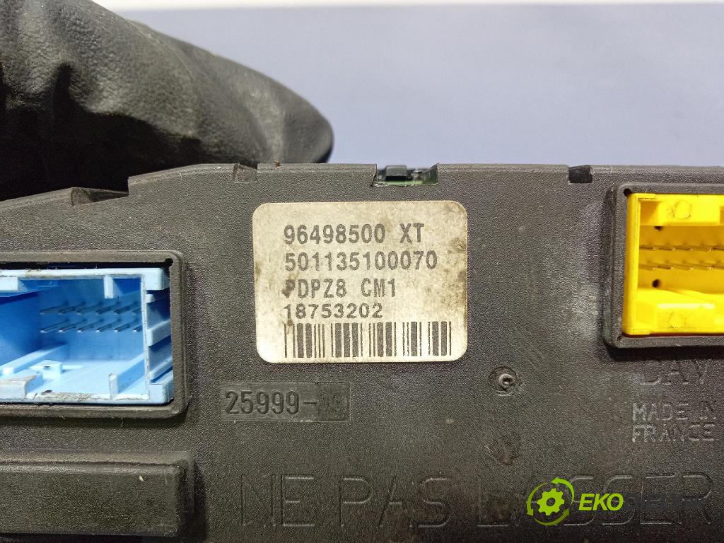 Peugeot 607 2003 Přepínač Sklenka: 96498500XT