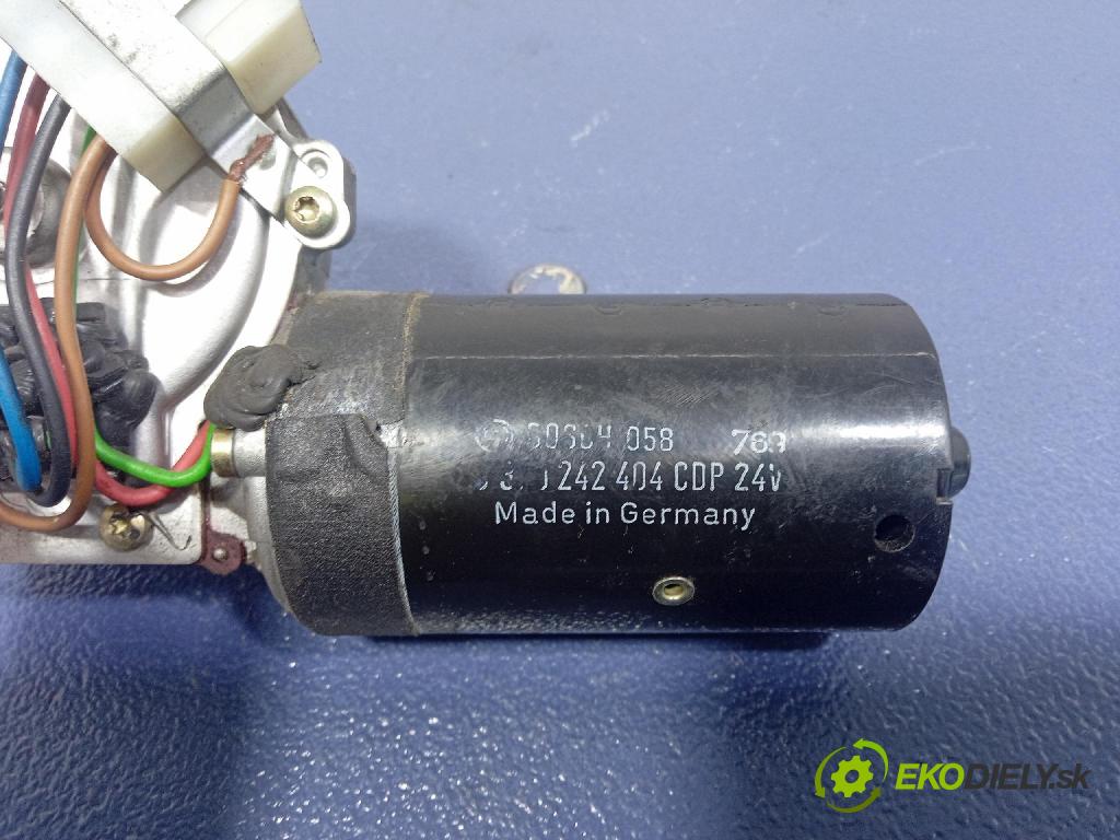 Mercedes 614d vario 1997 mechanismus motorek Stěrače: před 0390242404