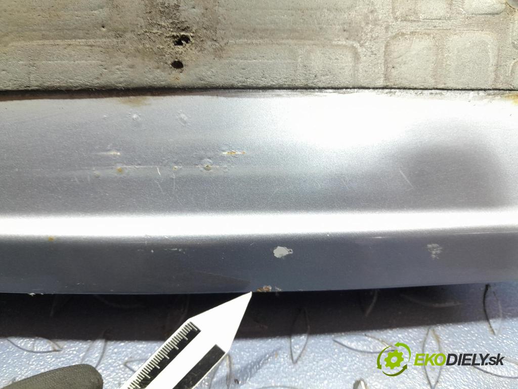 Opel Astra 2004 zadní dveře kufra: kufr