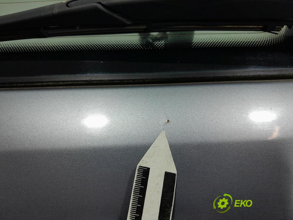 Opel Astra 2004 zadní dveře kufra: kufr