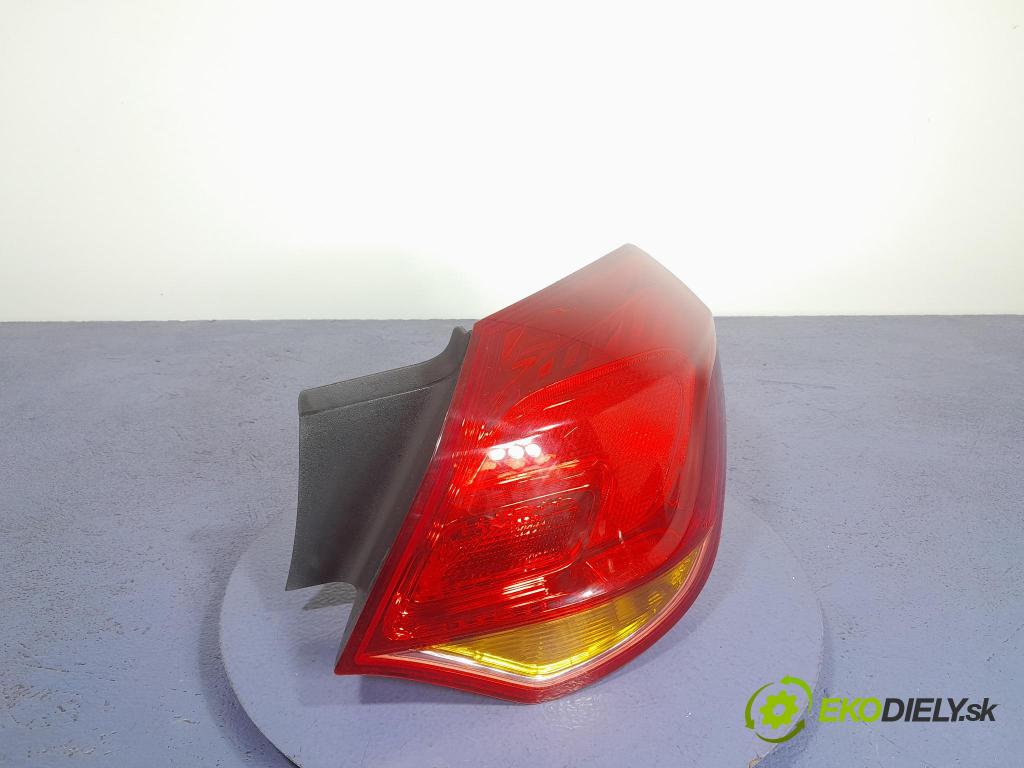 Opel Astra 2011 světlo Zad: Práva: Mimo: