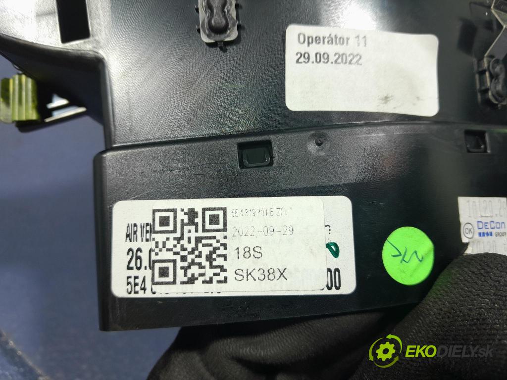 Skoda Octavia 2023 Mřížky Proud vzduchu Vzduch: 5E4819701B