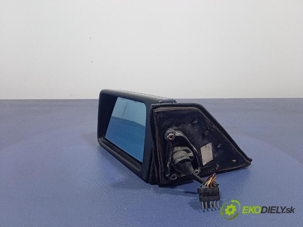 Mercedes E-klasa 1994 zrkadlo Vľavo: