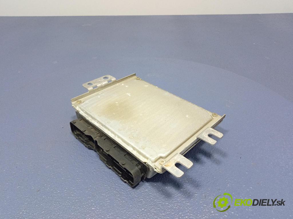 Hyundai Tucson 2006 řídící jednotka Motor: 3917123131