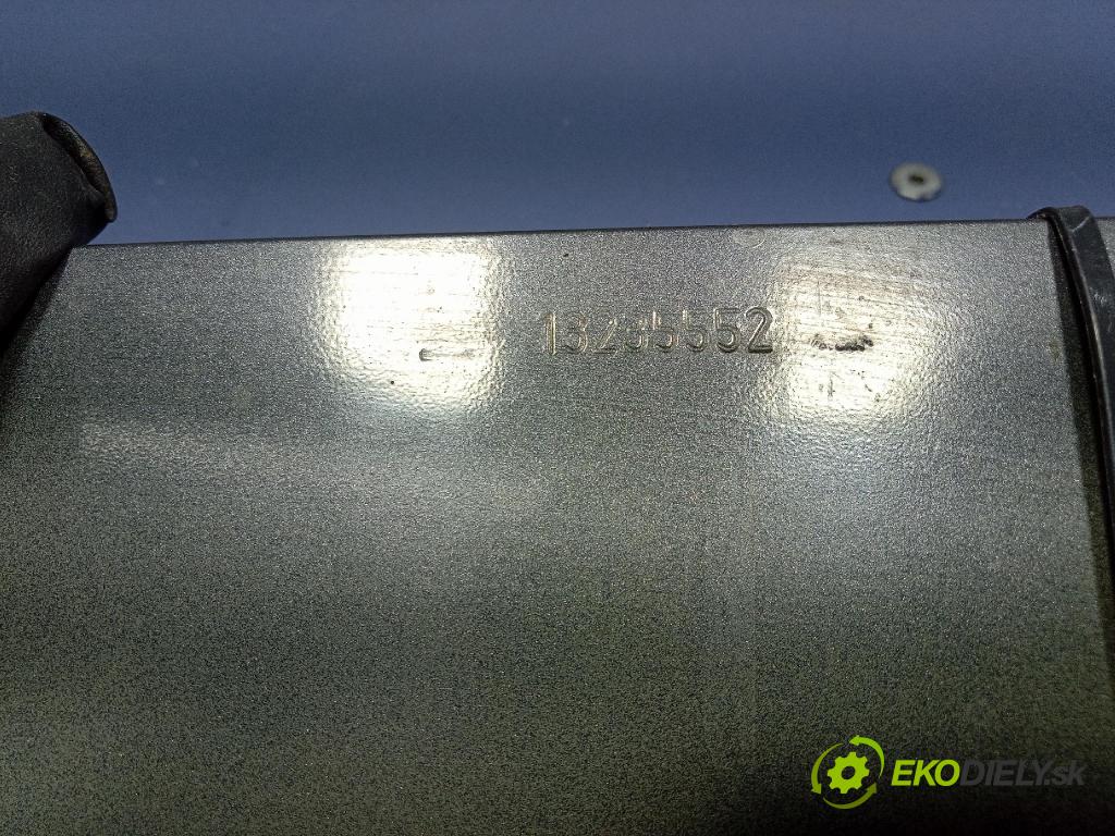 Opel Insignia 2011 výztuha narazník před 13235552