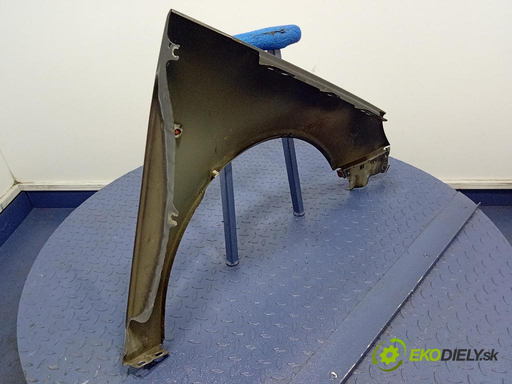 Opel Insignia 2011 blatník Predné Vľavo: