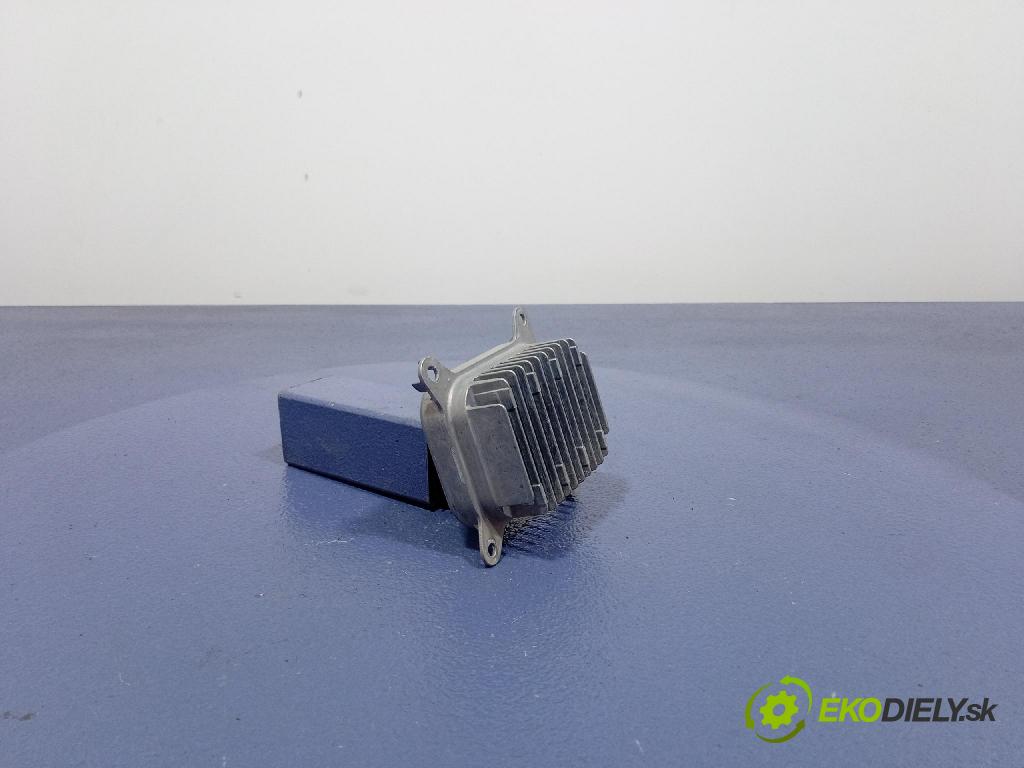 Tesla Model 3 0 střídač: 1802471-12