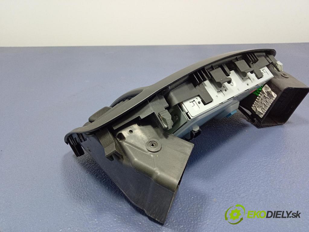 Opel Insignia 2011 displej Radio / GPS 22764032