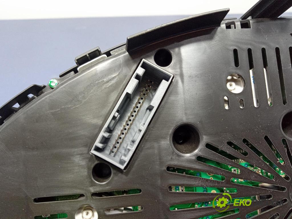 Opel Insignia 2011 Přístrojová deska 22783076