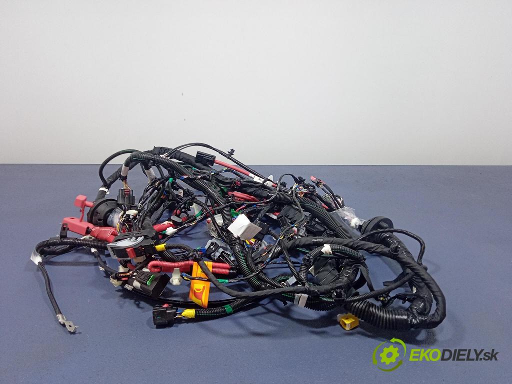 Tesla Model y 0 instalace Elektrický: 1933901-04