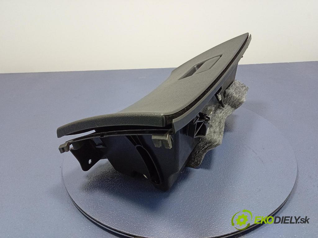 Opel Zafira 2016 kastlík 1130242X