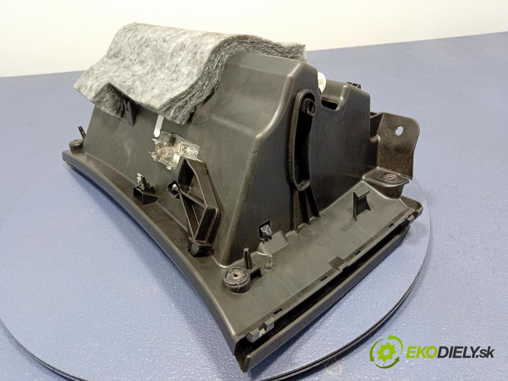 Opel Zafira 2016 kastlík 1130242X