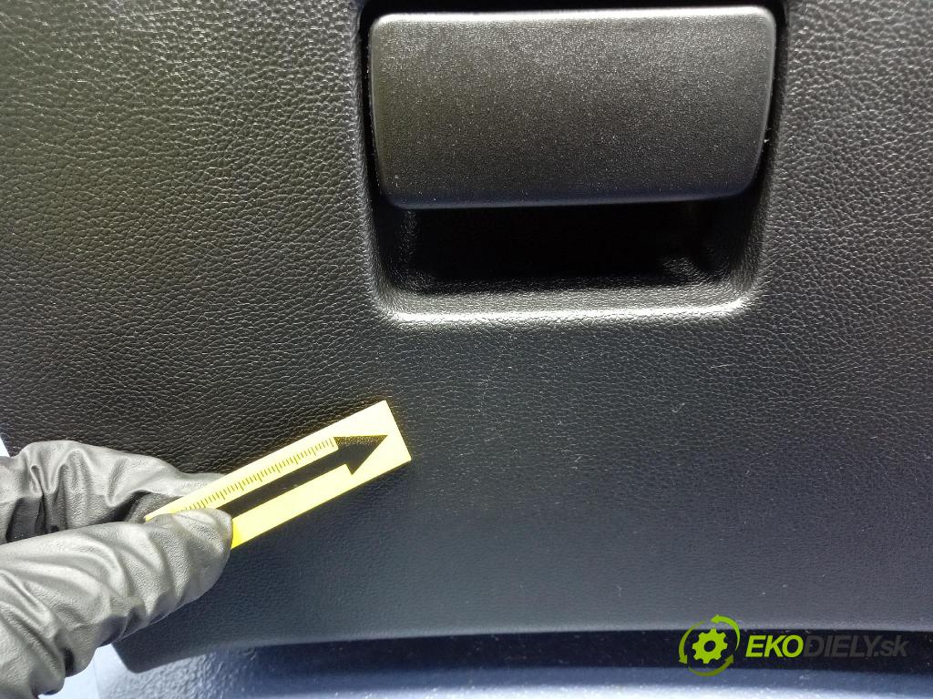 Opel Zafira 2016 kastlík 1130242X