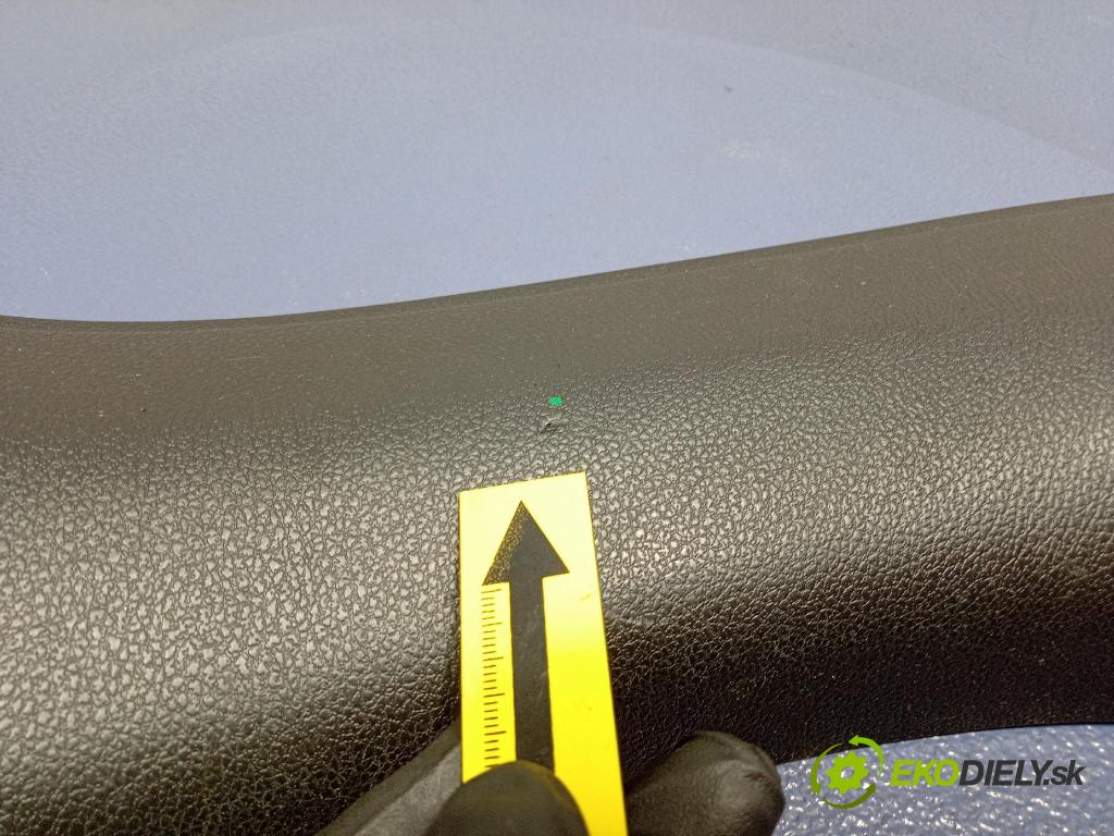 Opel Zafira 2016 kryt Plast: Interiéry: 13289775