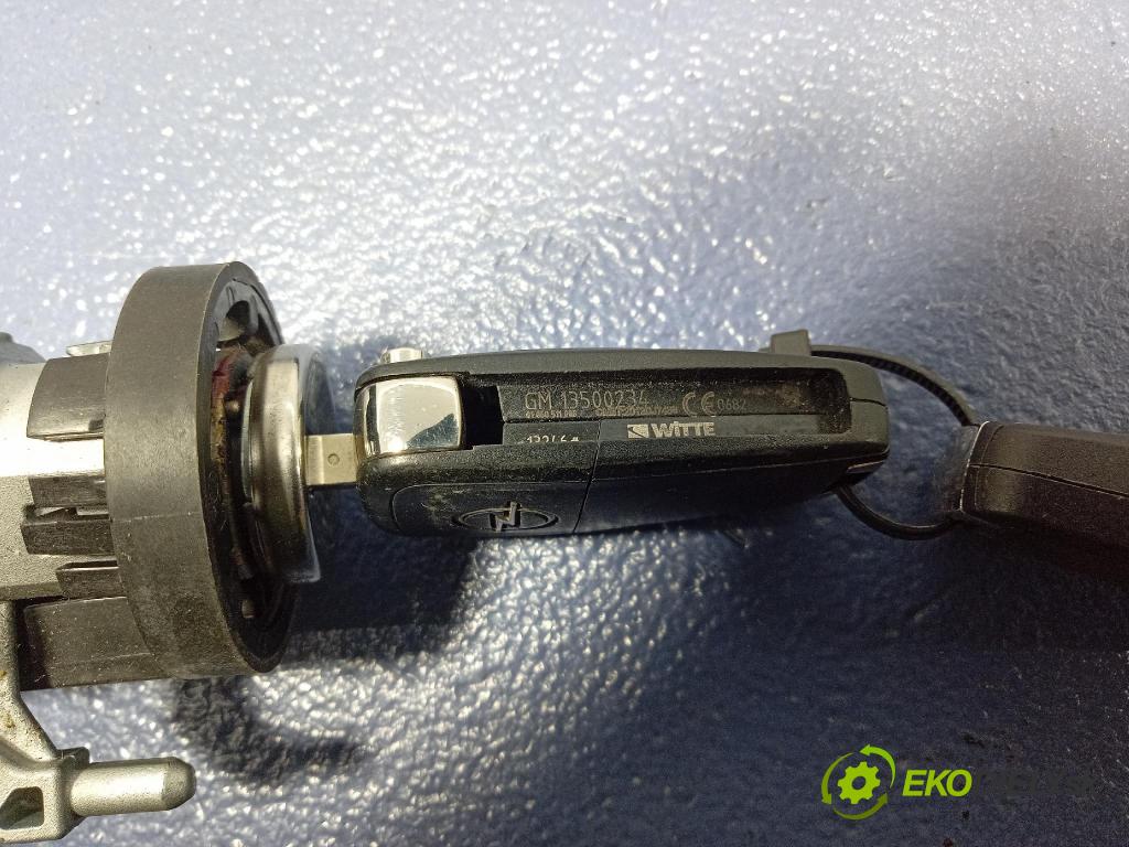 Opel Insignia 2011 Spínač zapalování. 20939745