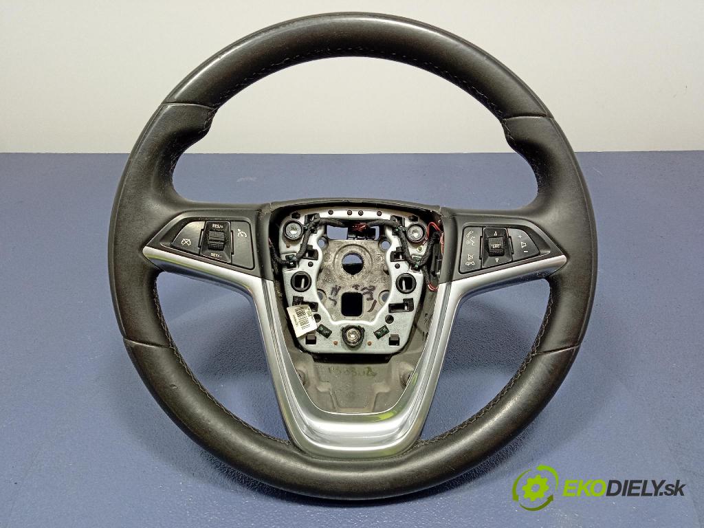 Opel Insignia 2011 volant 13316547