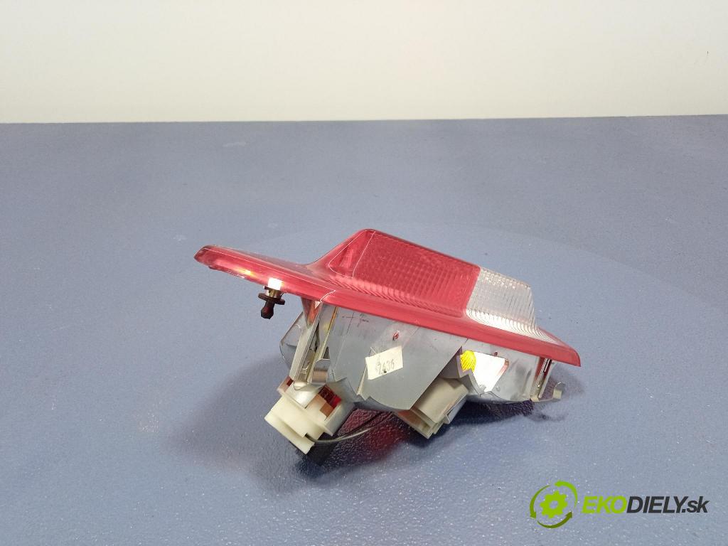 Opel Insignia 2011 světlo Zad: Práva: Uvnitř 13226855