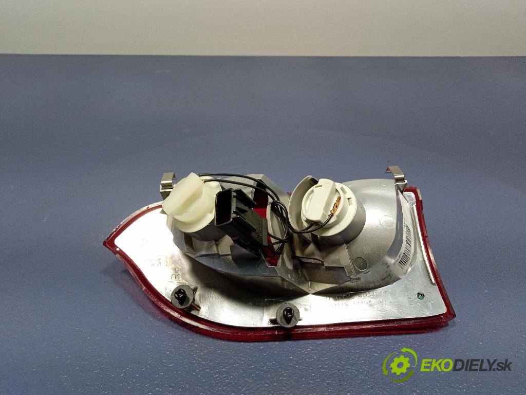 Opel Insignia 2011 světlo Zad: Práva: Uvnitř 13226855