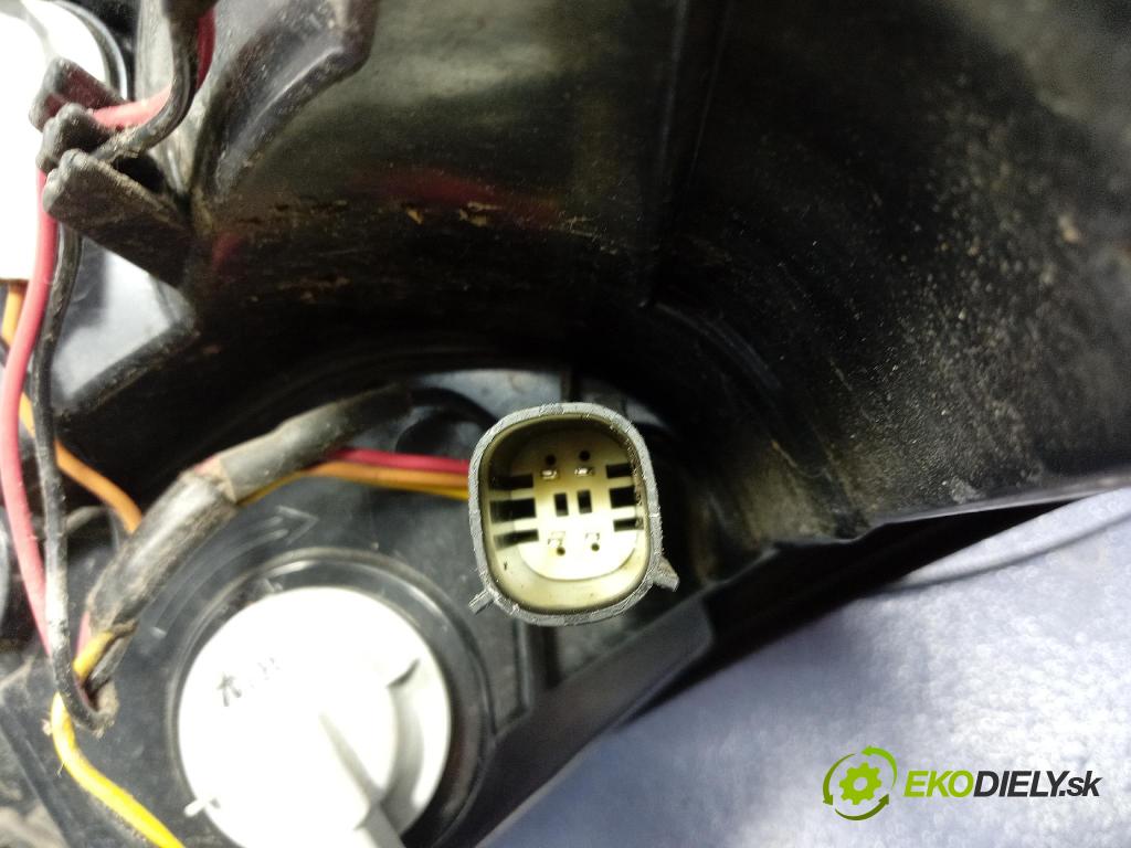 Opel Zafira 2016 světlo Zad: levá Mimo: 39033312