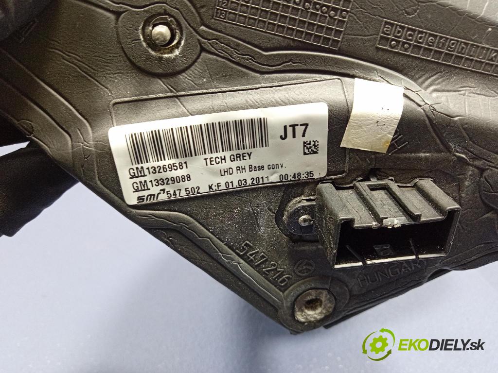 Opel Insignia 2011 zpětné zrcátko prave 13269581