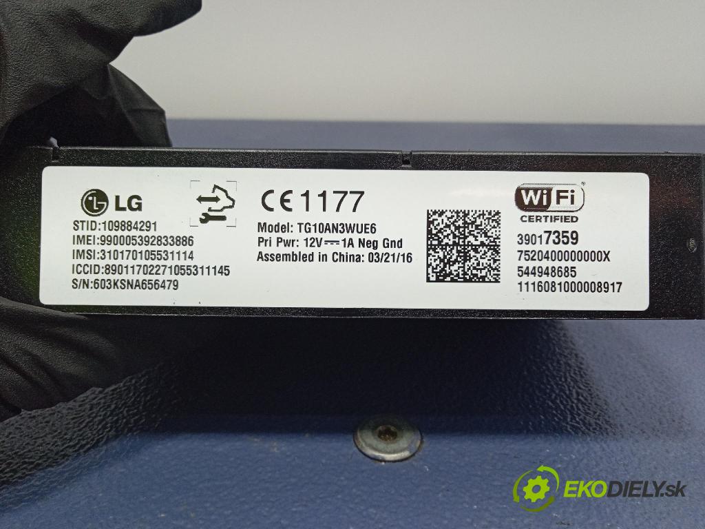 Opel Zafira 2016 řídící jednotka 39017359