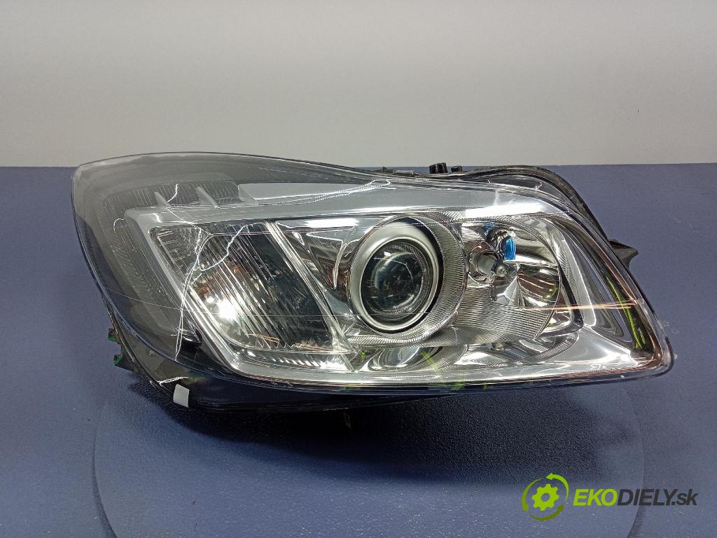 Opel Insignia 2011 světlo v pravo: 1ZT0096302