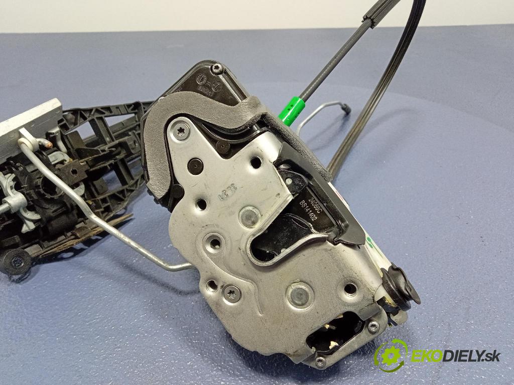 Opel Zafira 2016 zámek dveře Zad: Levý: 13579557