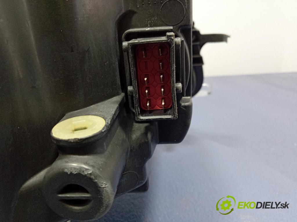 Opel Insignia 2011 světlo Levý: