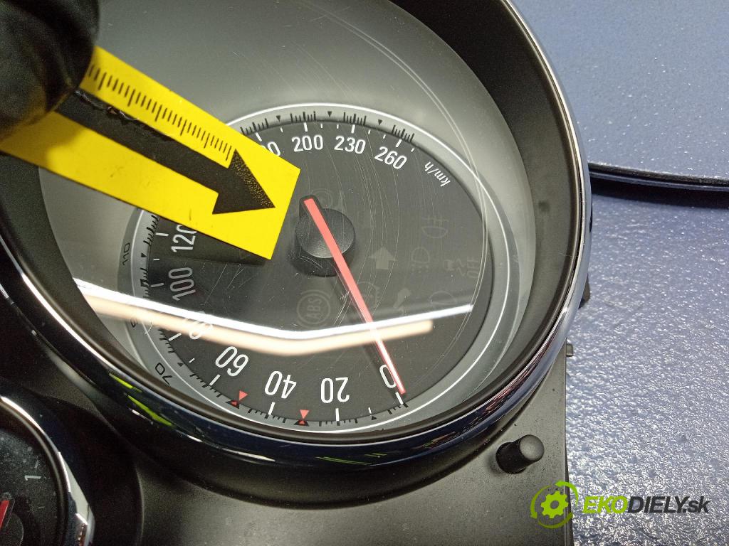 Opel Zafira 2016 Přístrojová deska 13460584