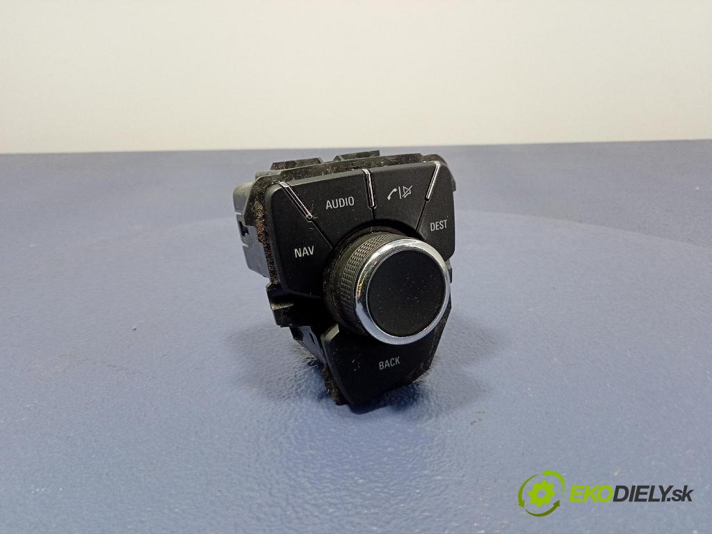 Opel Insignia 2011 Přepínač Radio Navigace 13310070