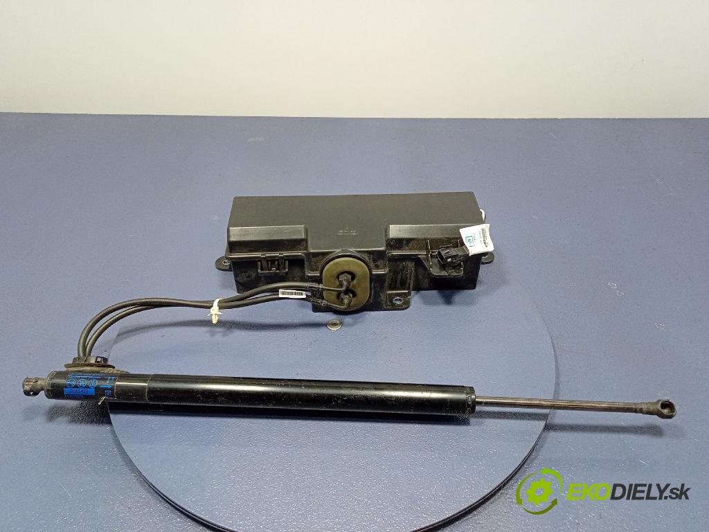 Opel Insignia 2011 Aktuátor: 13279362