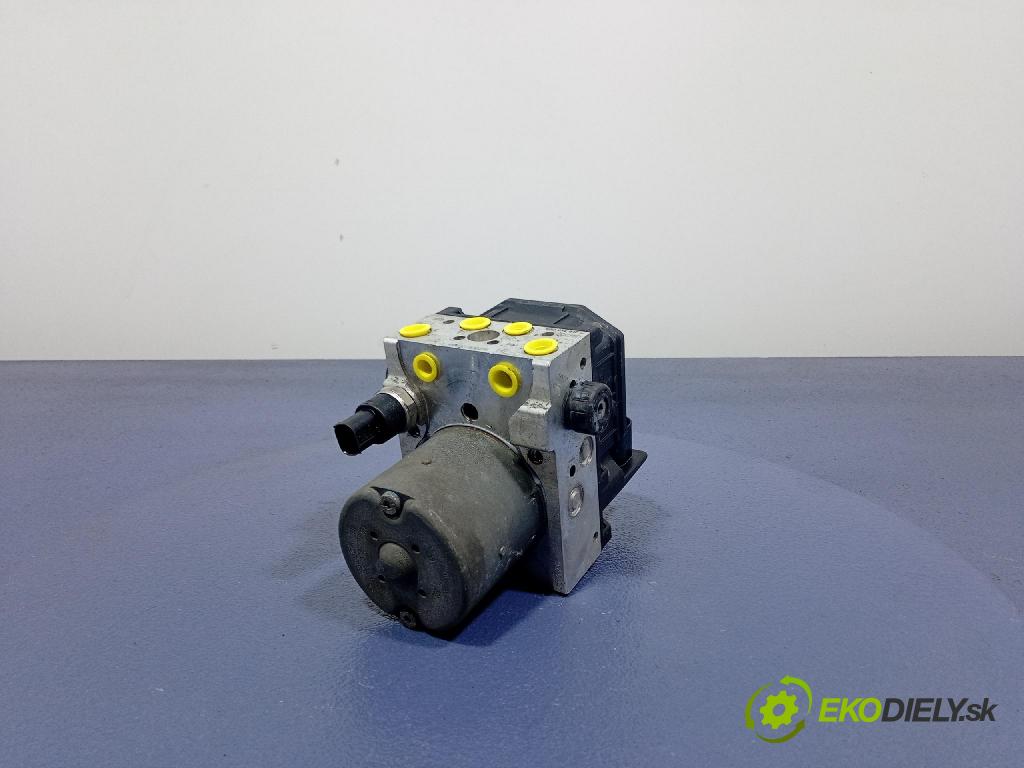 Vw Passat 2004 čerpadlo ABS x 4B0614517G