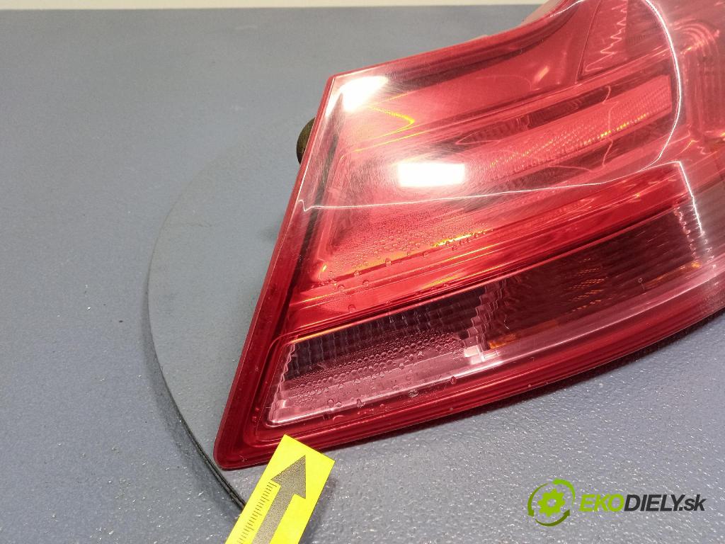 Opel Insignia 2011 světlo Zad: Práva: Mimo: 13226857