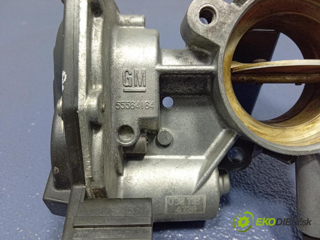 Opel Insignia 2011 škrticí klapka 55564164